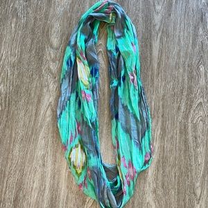 Infinity scarf